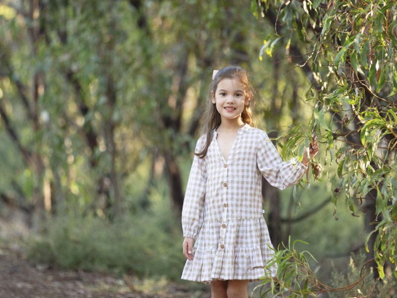 little_girl_having_photos_at_a_park